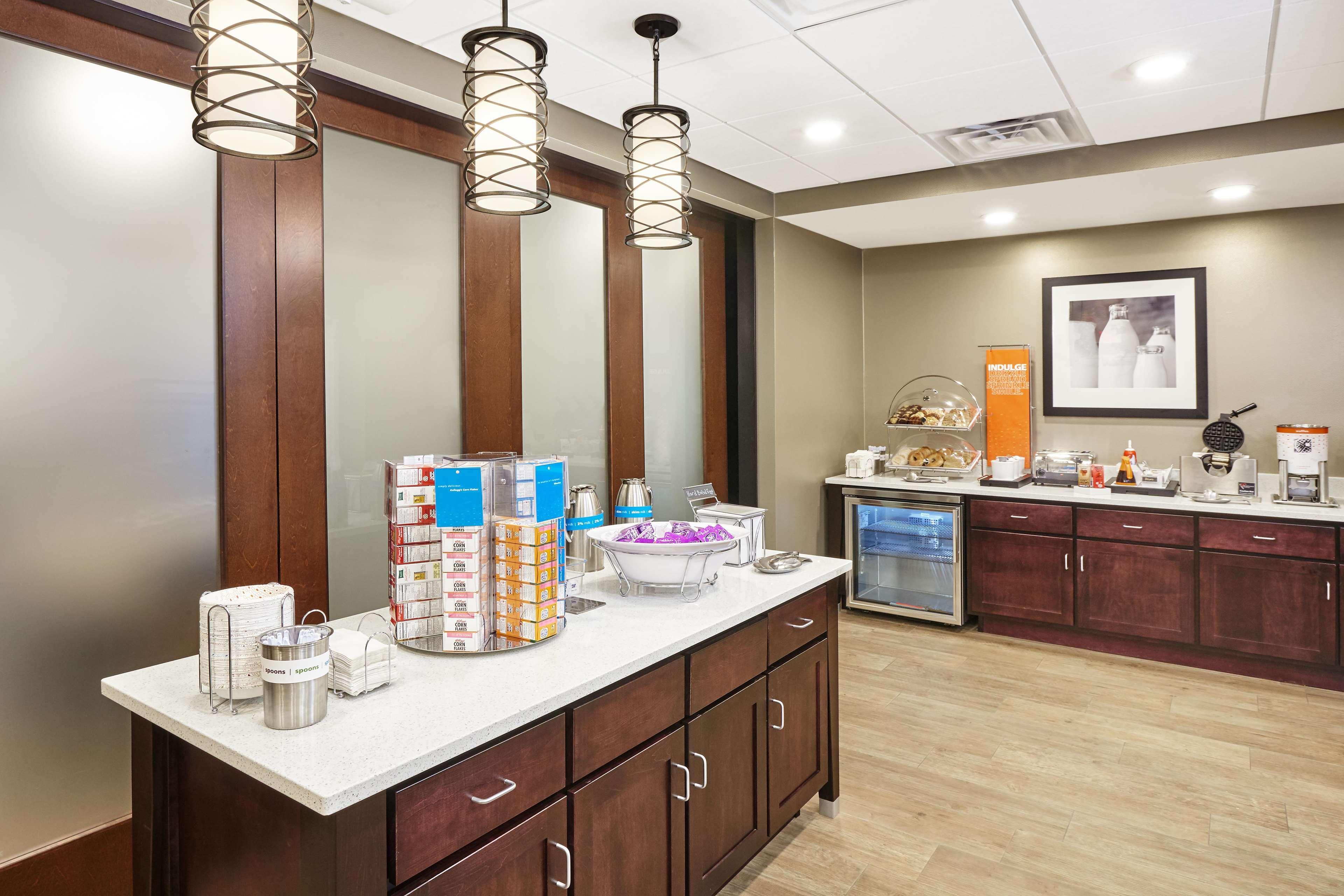 Hampton Inn Fond Du Lac Zewnętrze zdjęcie